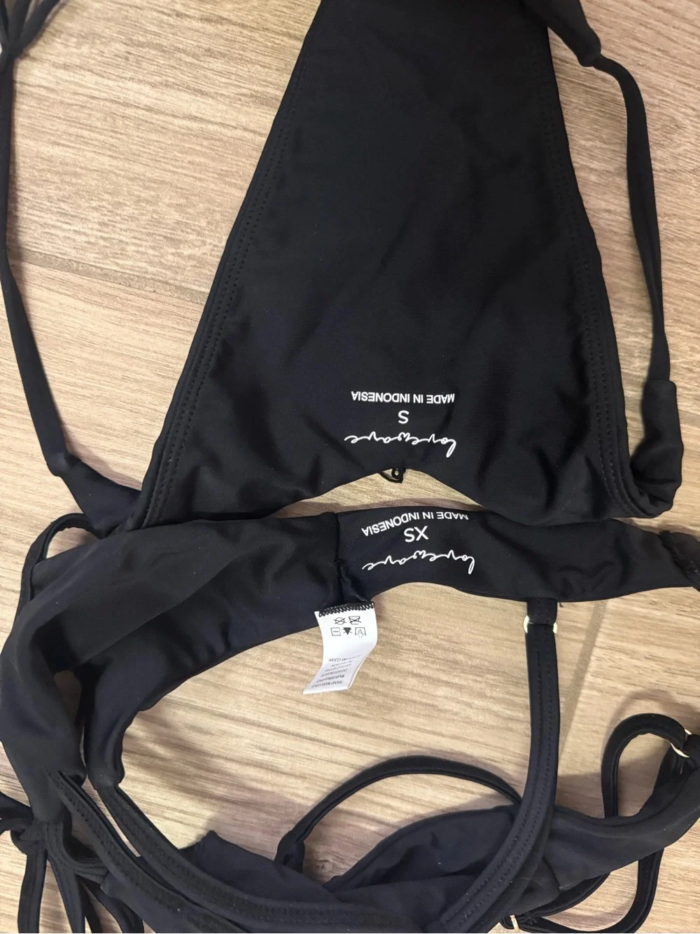 Revolve Lovewave bikini set - Picture 5 of 5
